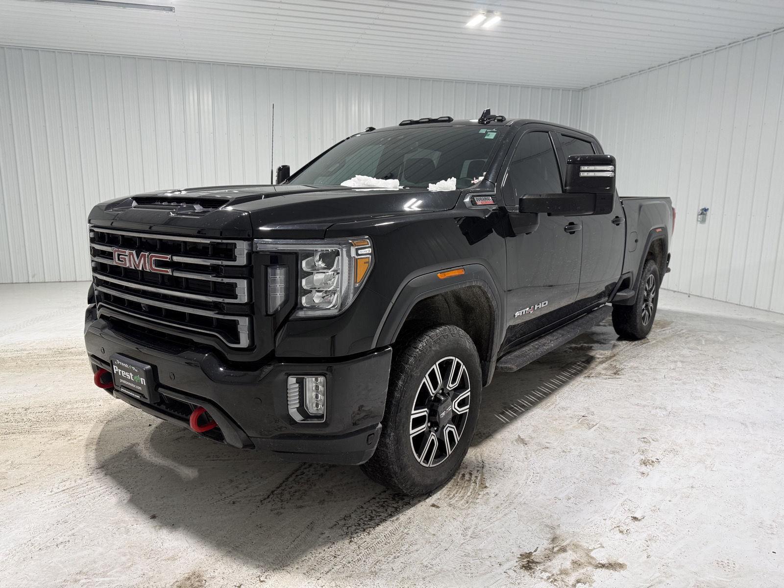 2023 GMC Sierra 2500HD AT4 Crew Cab 4WD
