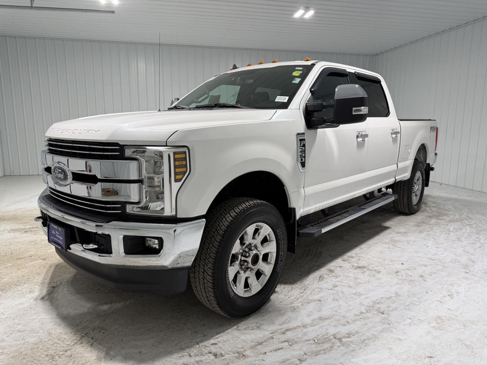 2019 Ford F-250 Super Duty Lariat Crew Cab 4WD