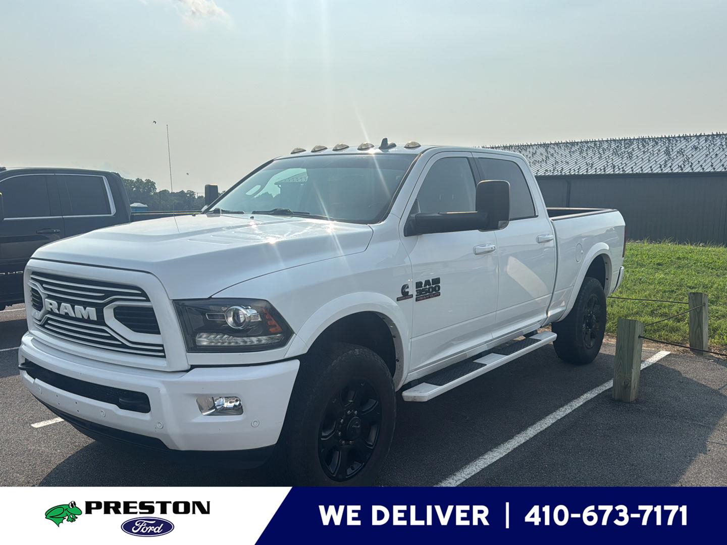2018 RAM 3500 Laramie Crew Cab 4WD