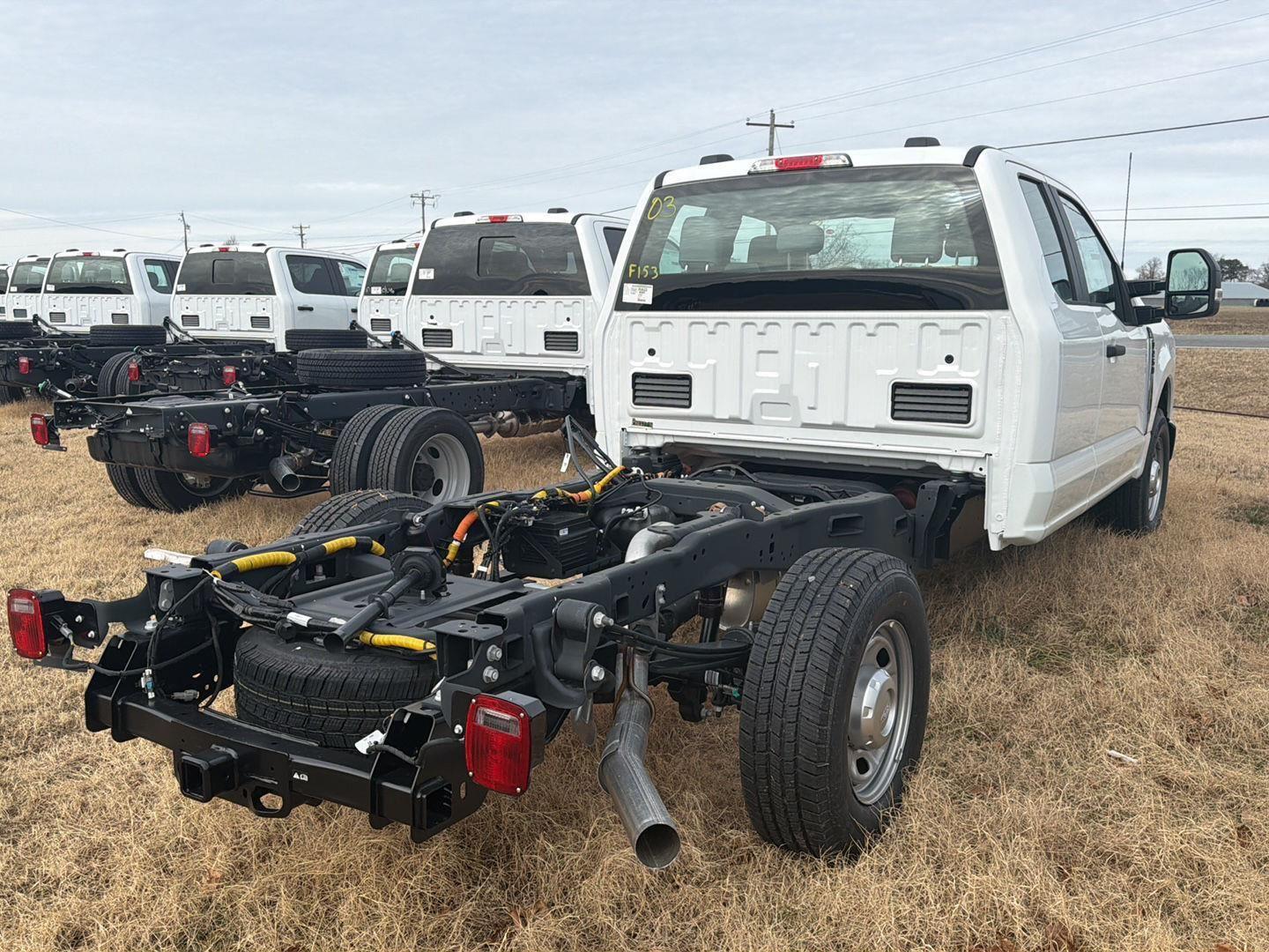 View vehicle photo 3