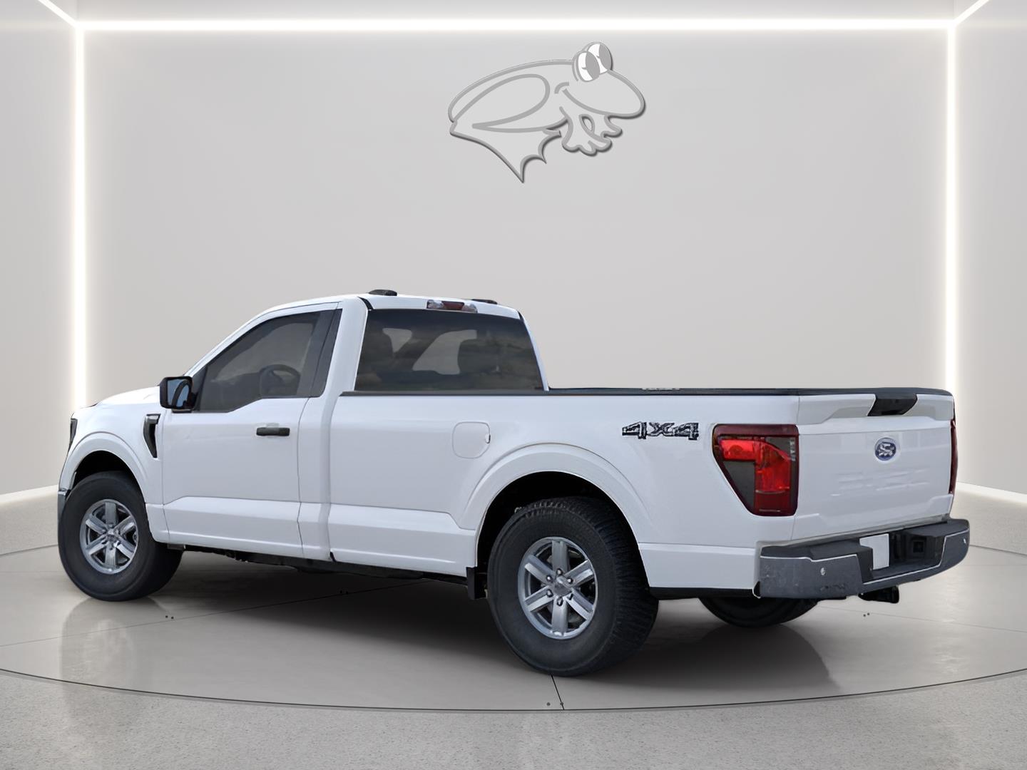 View vehicle photo 4