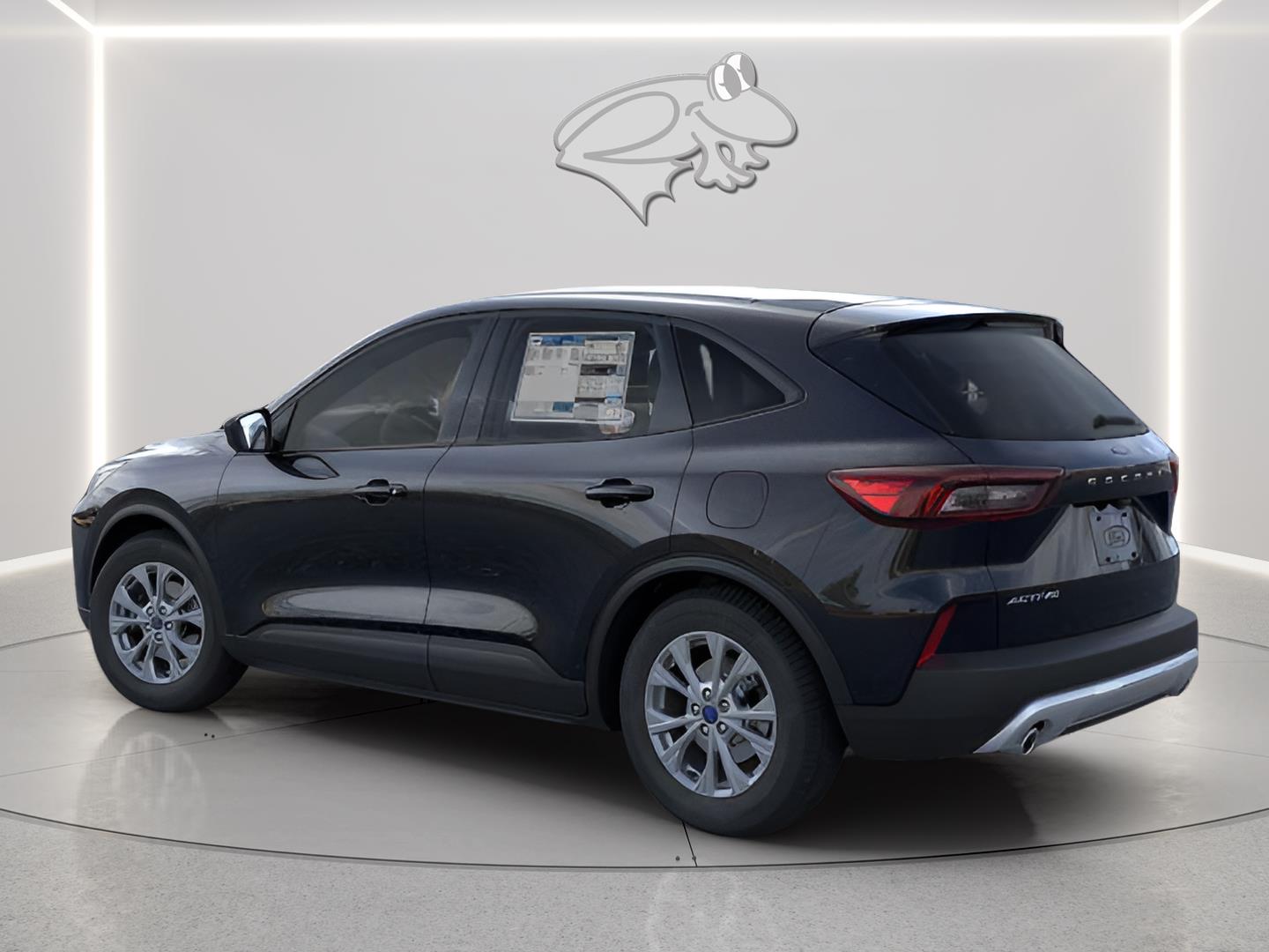 View vehicle photo 4