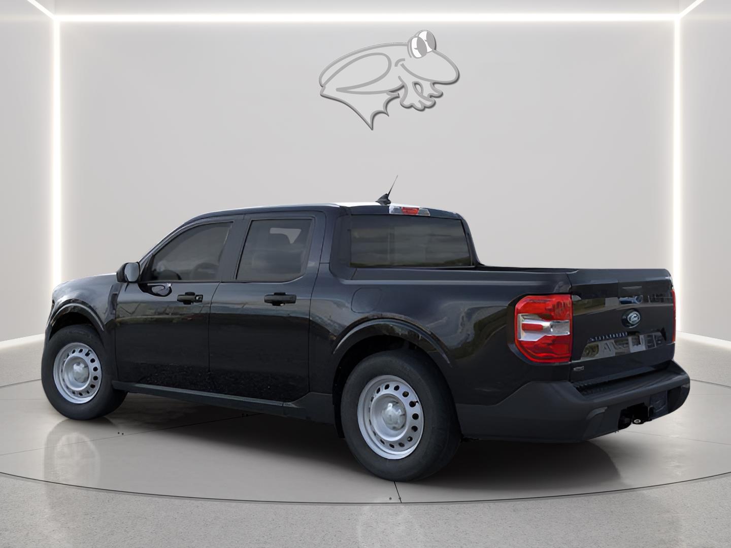 View vehicle photo 4