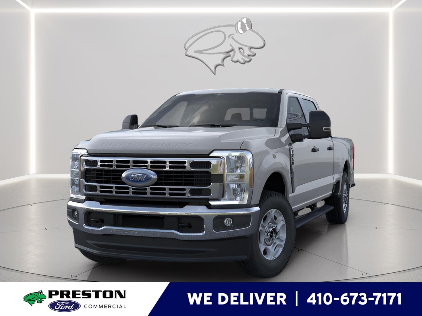 Avalanche Gray 2026 Ford F-250 Super Duty XLT Crew Cab 4WD Pickup Truck Four-Wheel Drive Automatic