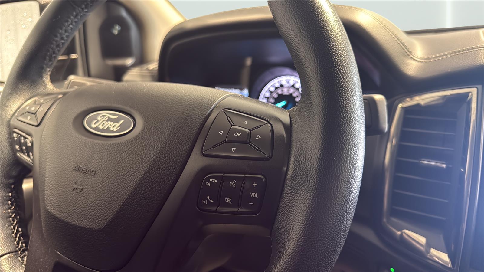 2023 Ford Ranger Lariat SuperCrew 4WD