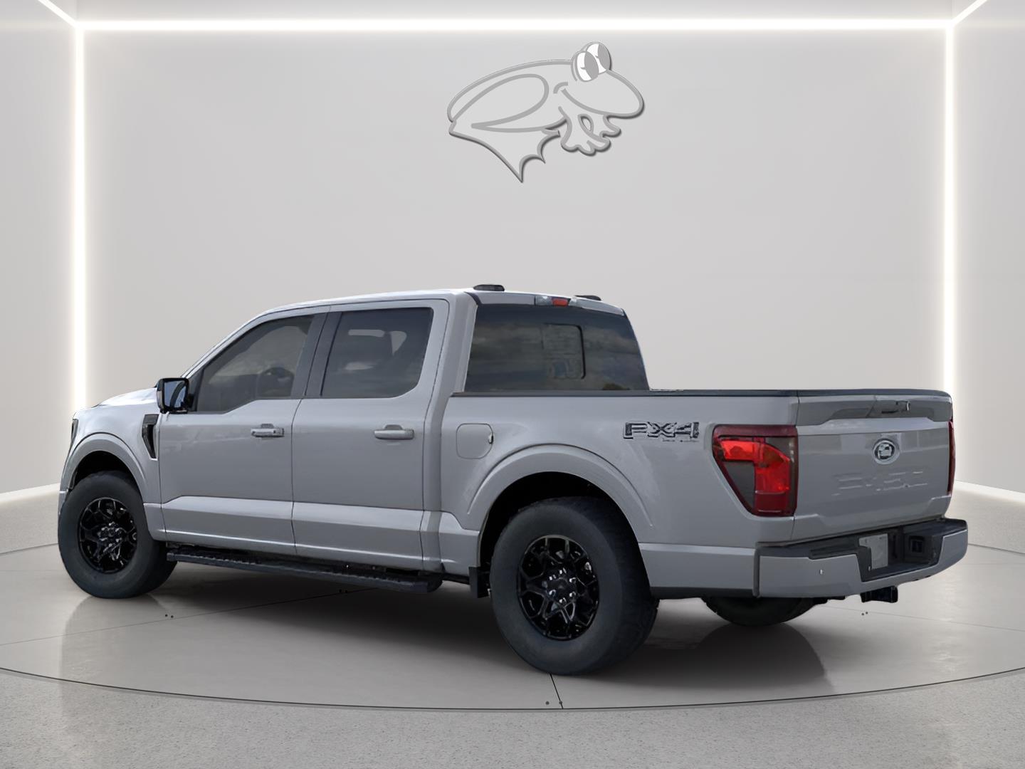 View vehicle photo 4