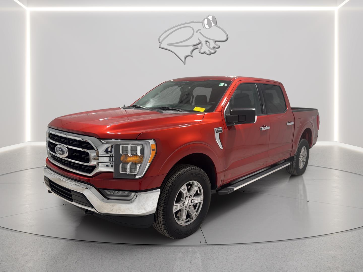 Hot Pepper Red Metallic Tinted Clearcoat 2023 Ford F-150 XLT SuperCrew 4WD Pickup Truck Four-Wheel Drive Automatic