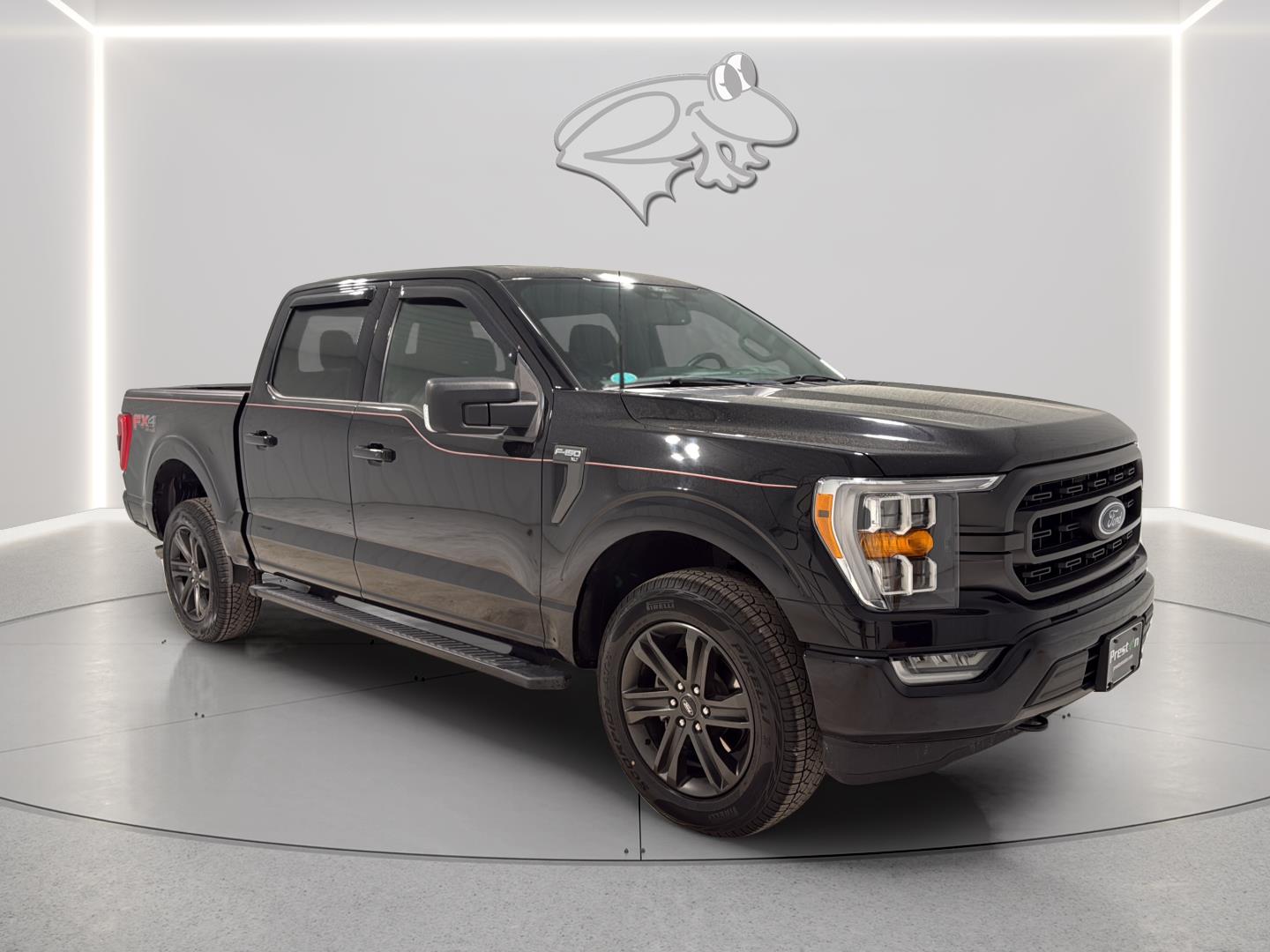 View vehicle photo 7