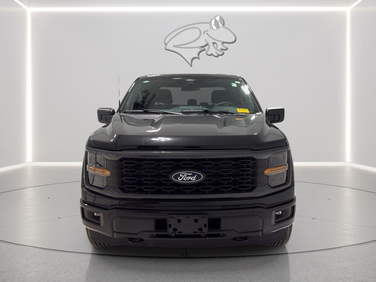 View vehicle photo 2