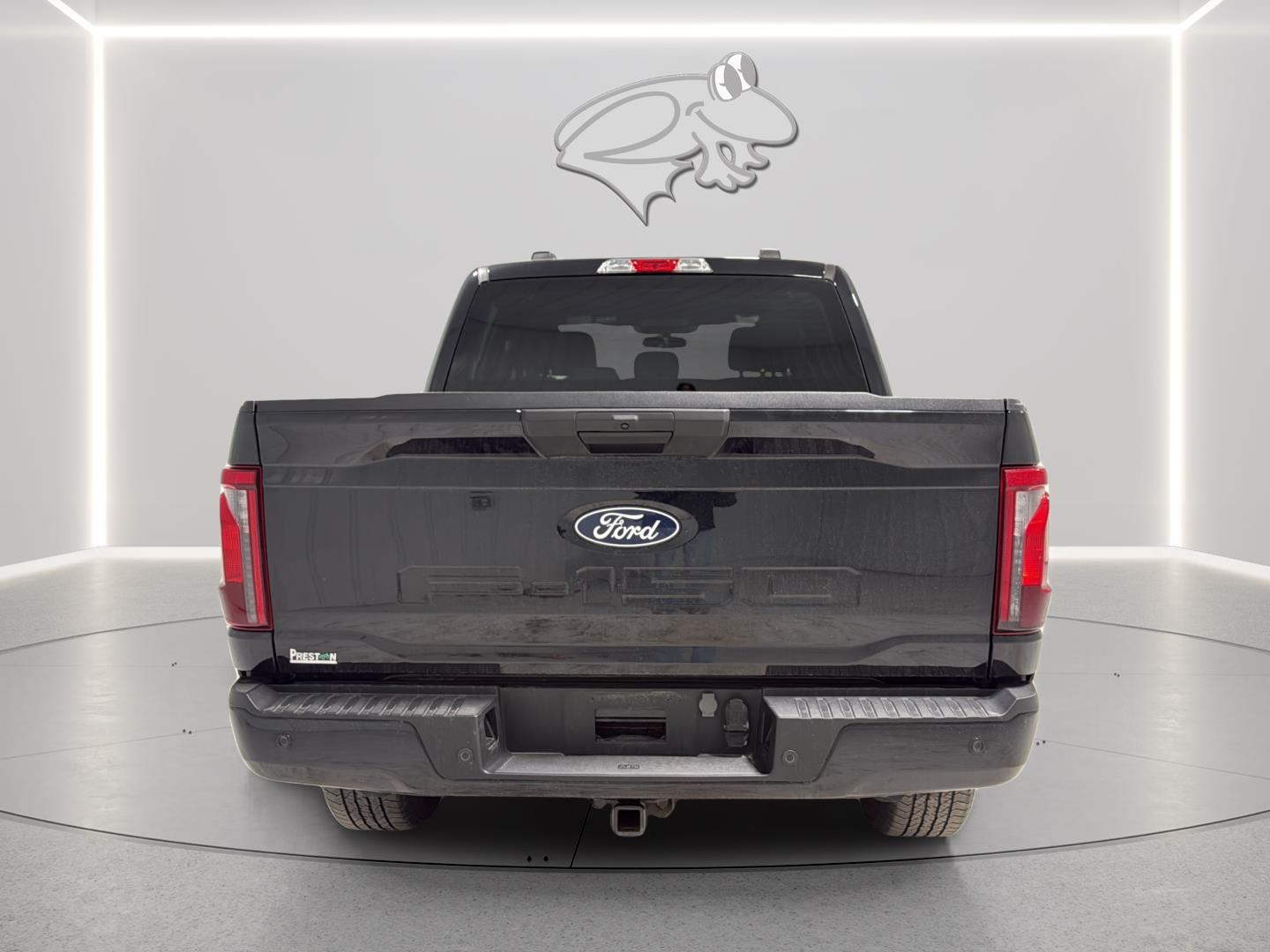 View vehicle photo 5