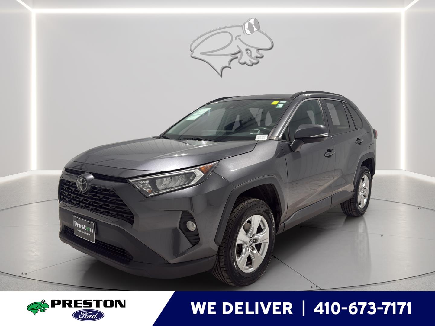 Magnetic Gray Metallic 2019 Toyota RAV4 XLE AWD SUV / Crossover All-Wheel Drive 8-Speed Automatic