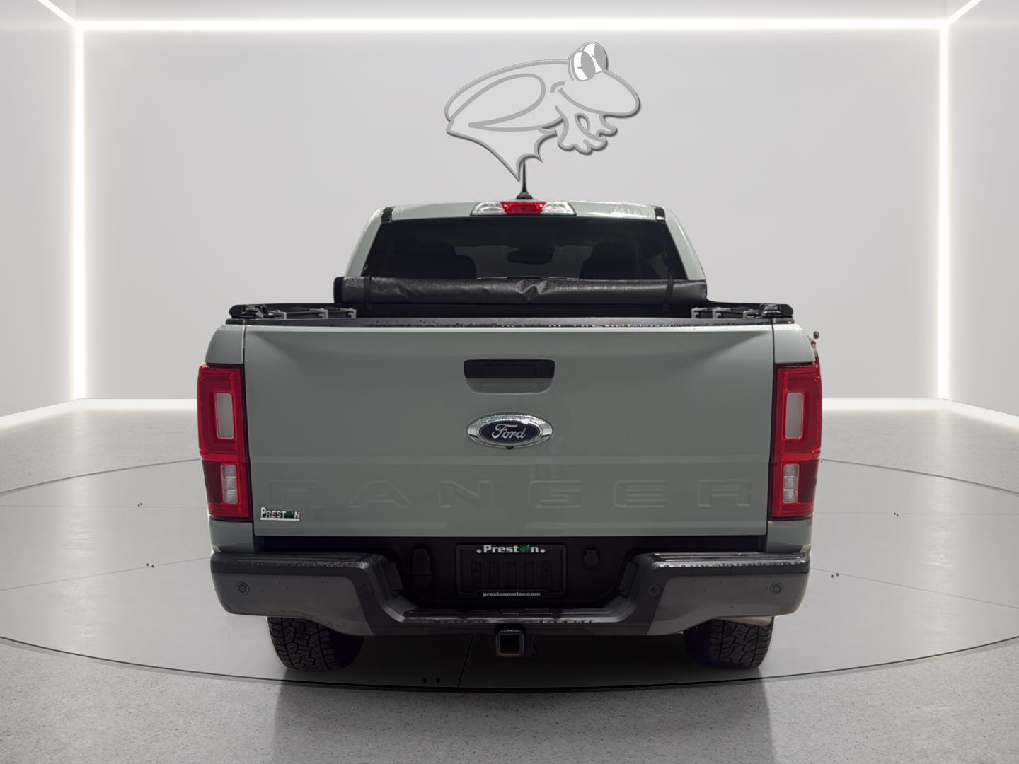 View vehicle photo 5