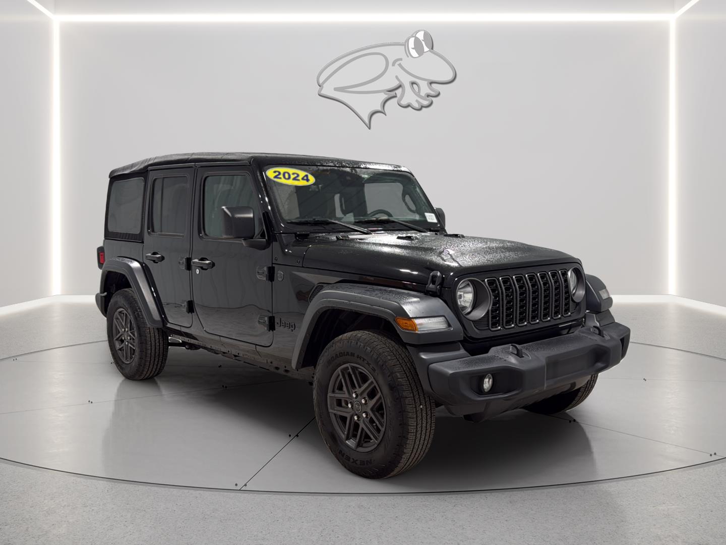 View vehicle photo 7