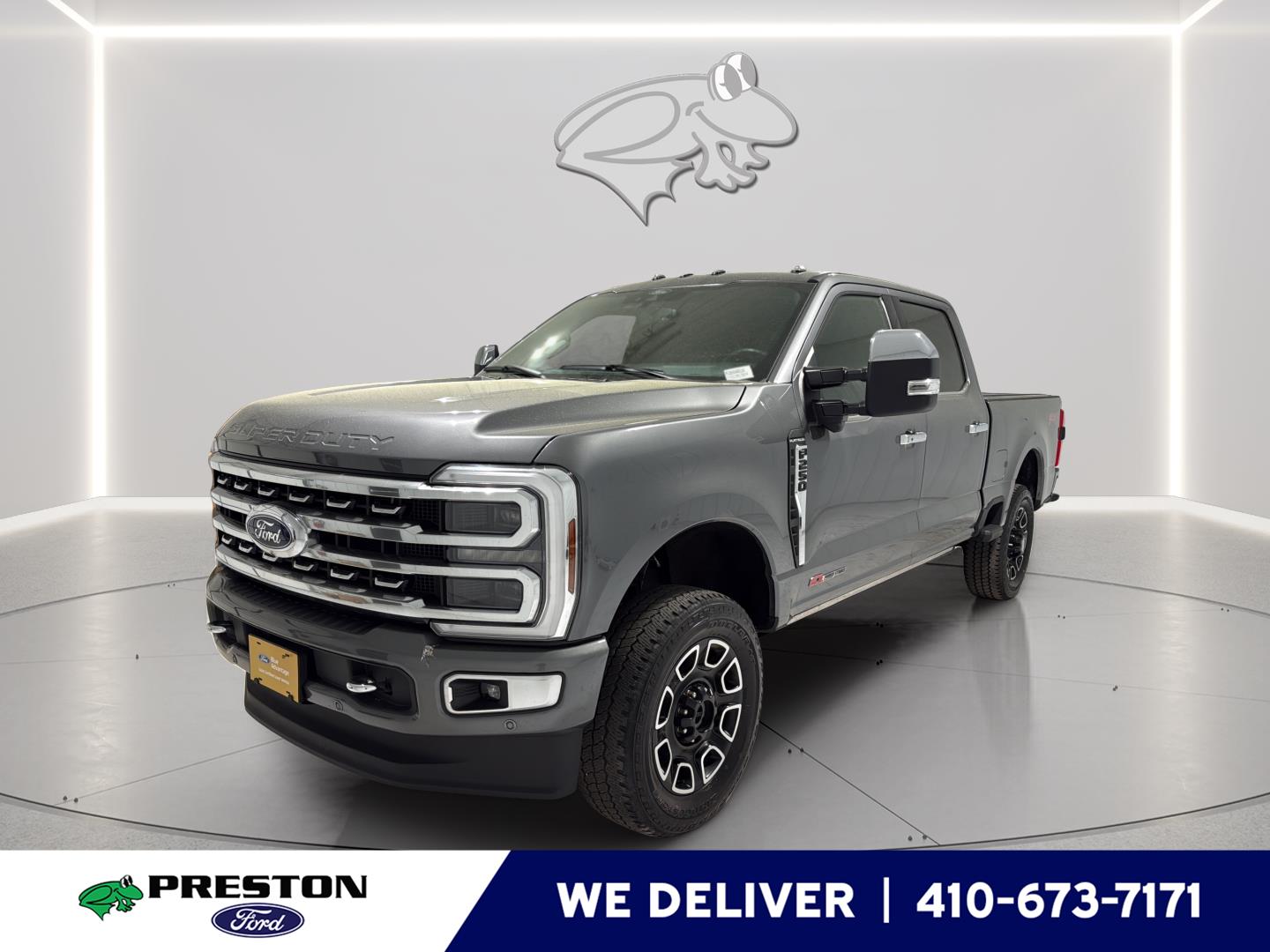 Carbonized Gray 2024 Ford F-250 Super Duty Platinum Crew Cab 4WD Pickup Truck Four-Wheel Drive Automatic
