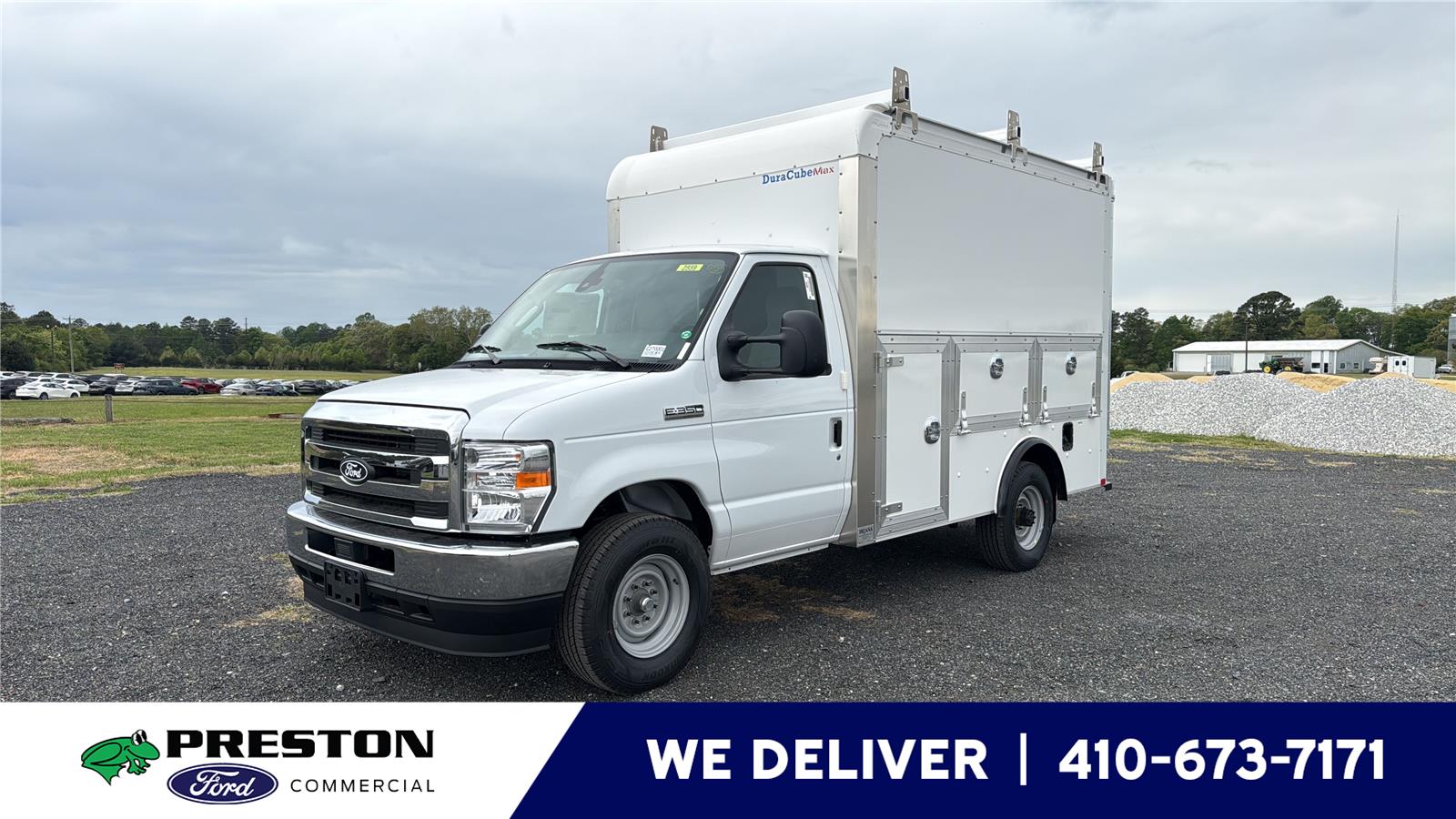 Oxford White 2027 Ford E-Series Chassis Pickup Truck Rear-Wheel Drive 6-Speed Automatic