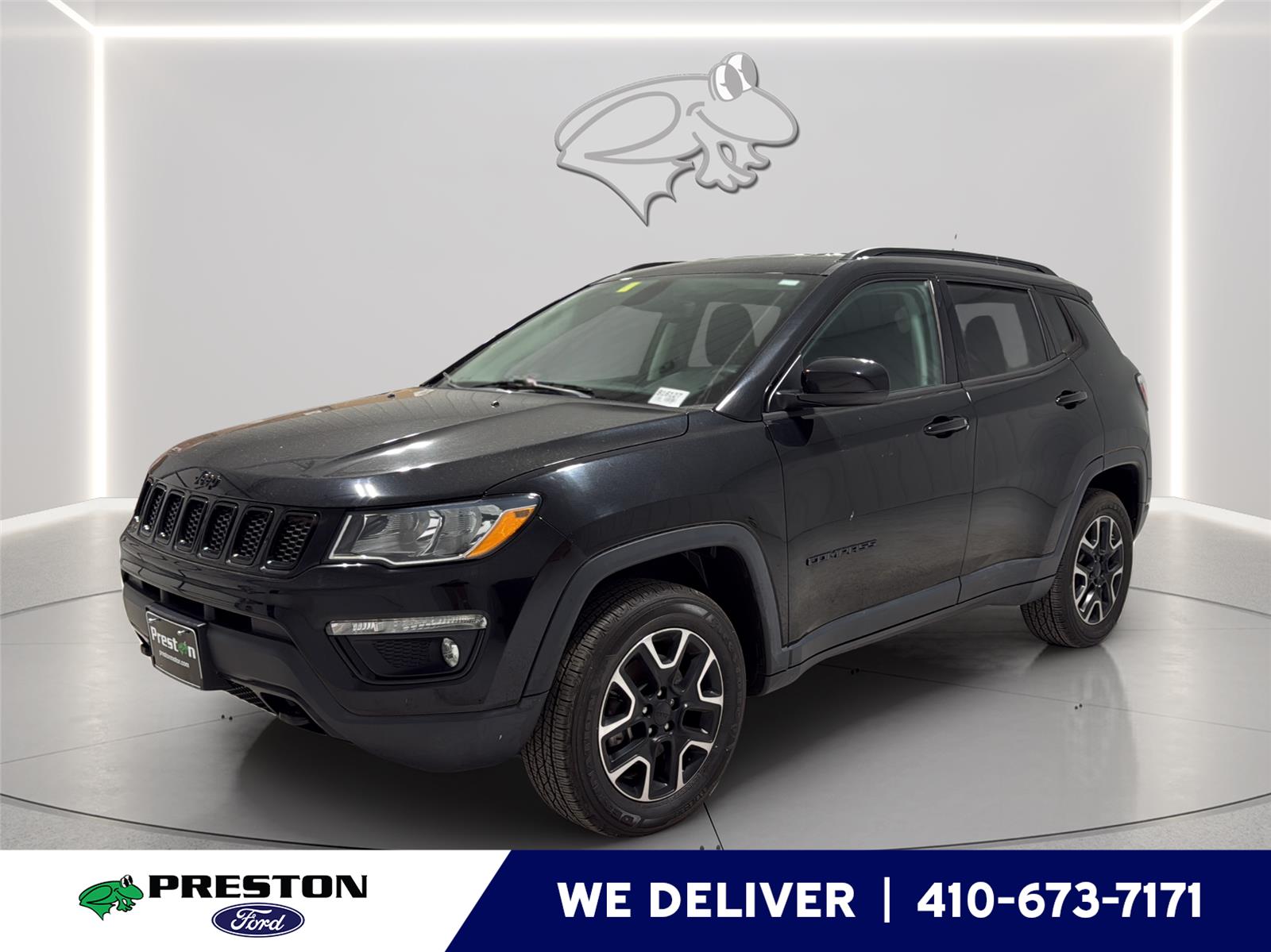 Diamond Black Crystal Pearlcoat 2019 Jeep Compass Upland Edition 4WD SUV / Crossover Four-Wheel Drive 9-Speed Automatic