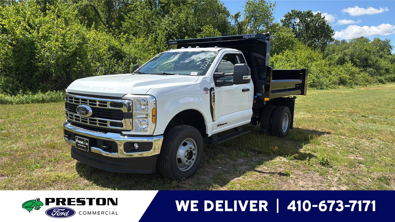 Oxford White 2026 Ford F-350 Super Duty Chassis Four-Wheel Drive Automatic