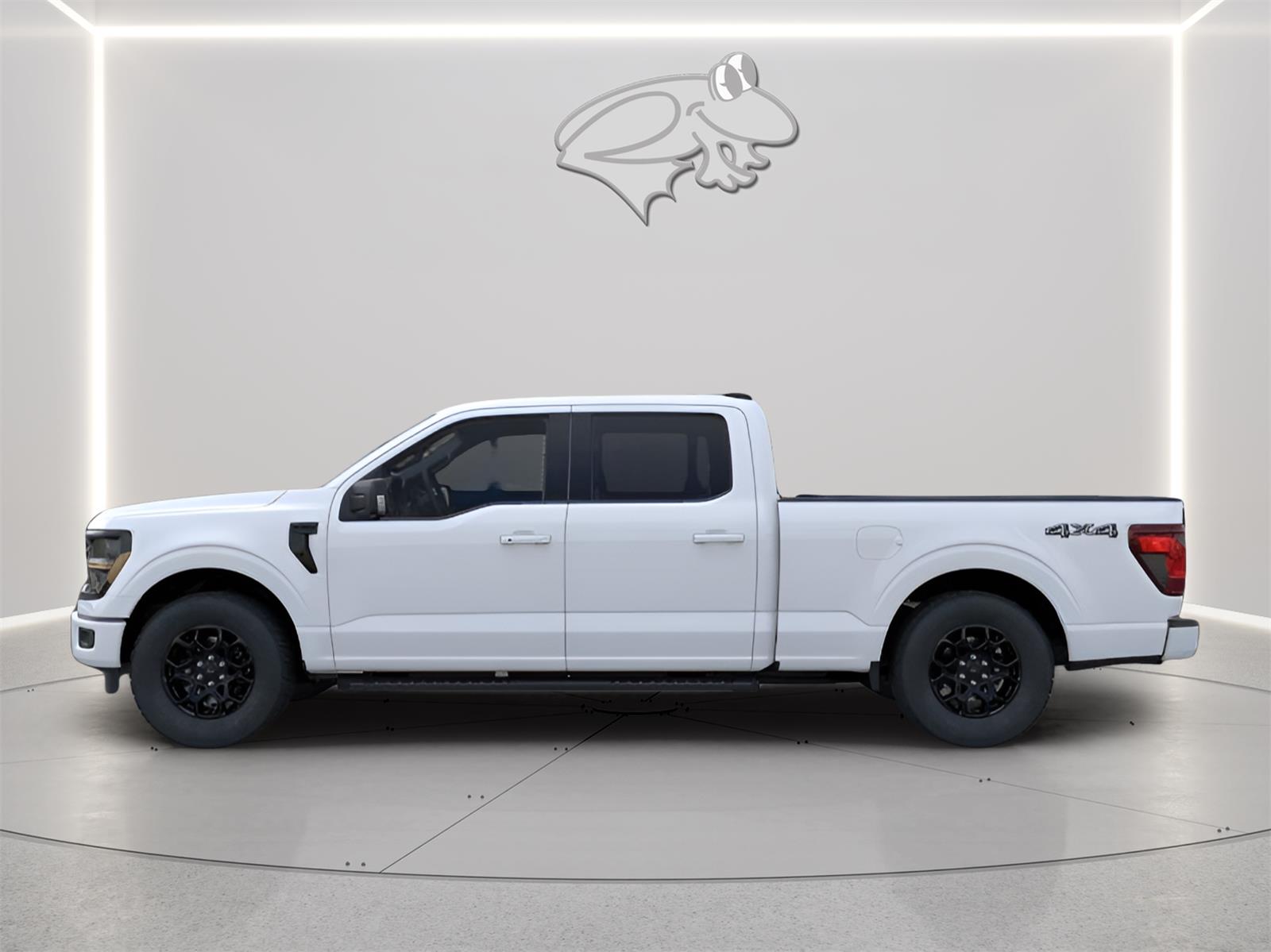 View vehicle photo 3