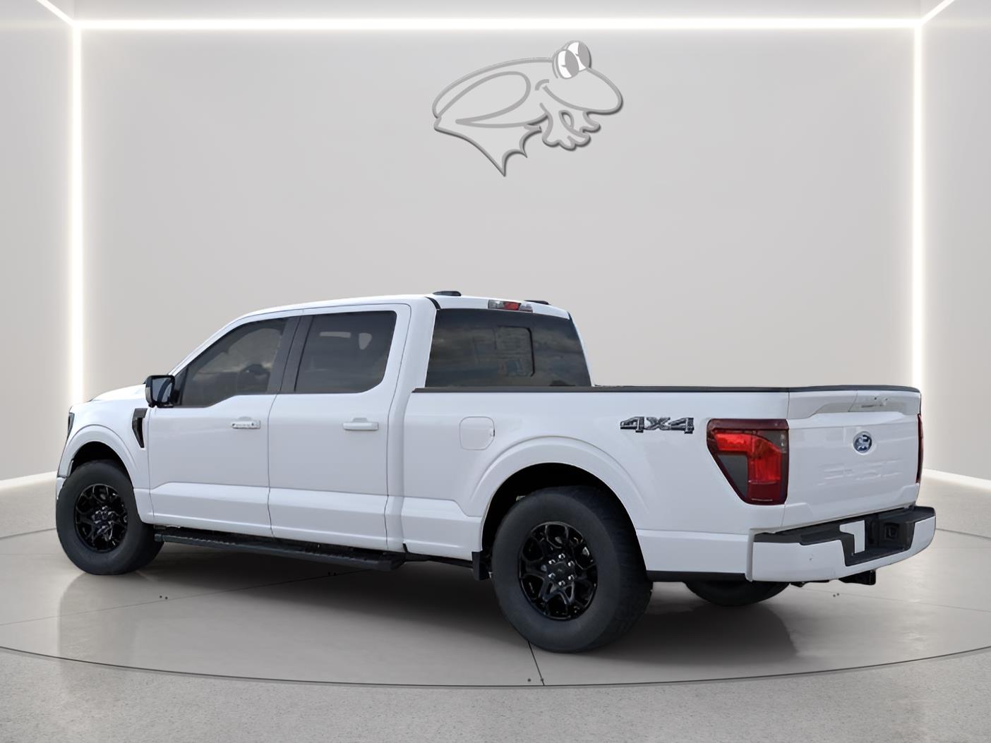 View vehicle photo 4