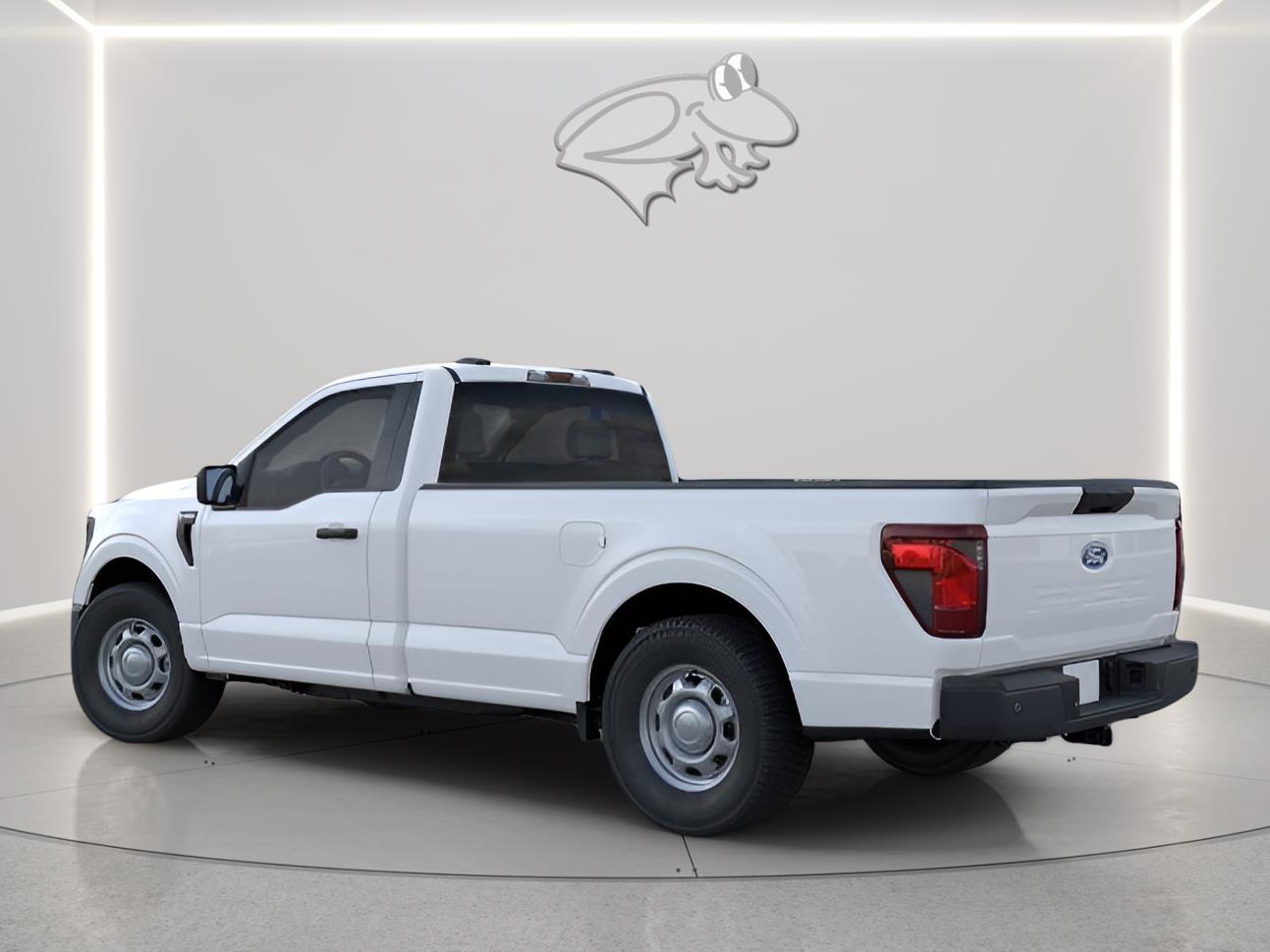 View vehicle photo 4
