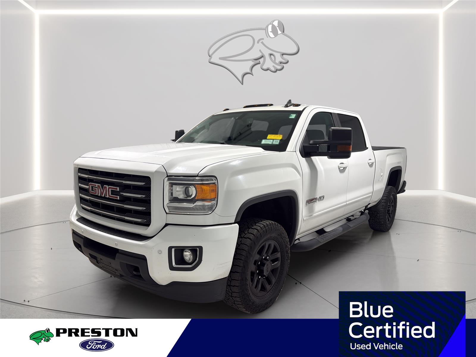 Summit White 2017 GMC Sierra 2500HD Pickup Truck Four-Wheel Drive 6-Speed Automatic