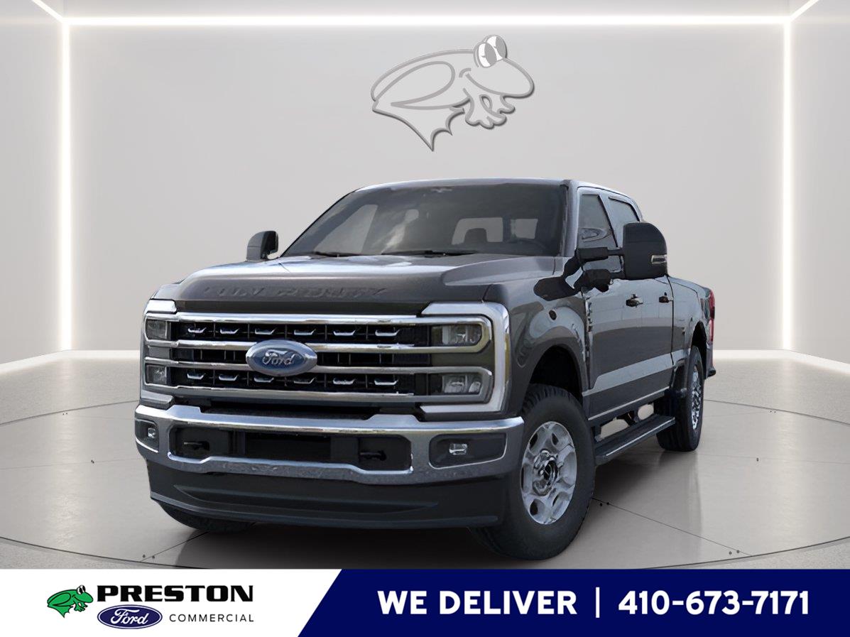 Agate Black 2026 Ford F-250 Super Duty Pickup Truck Four-Wheel Drive Automatic