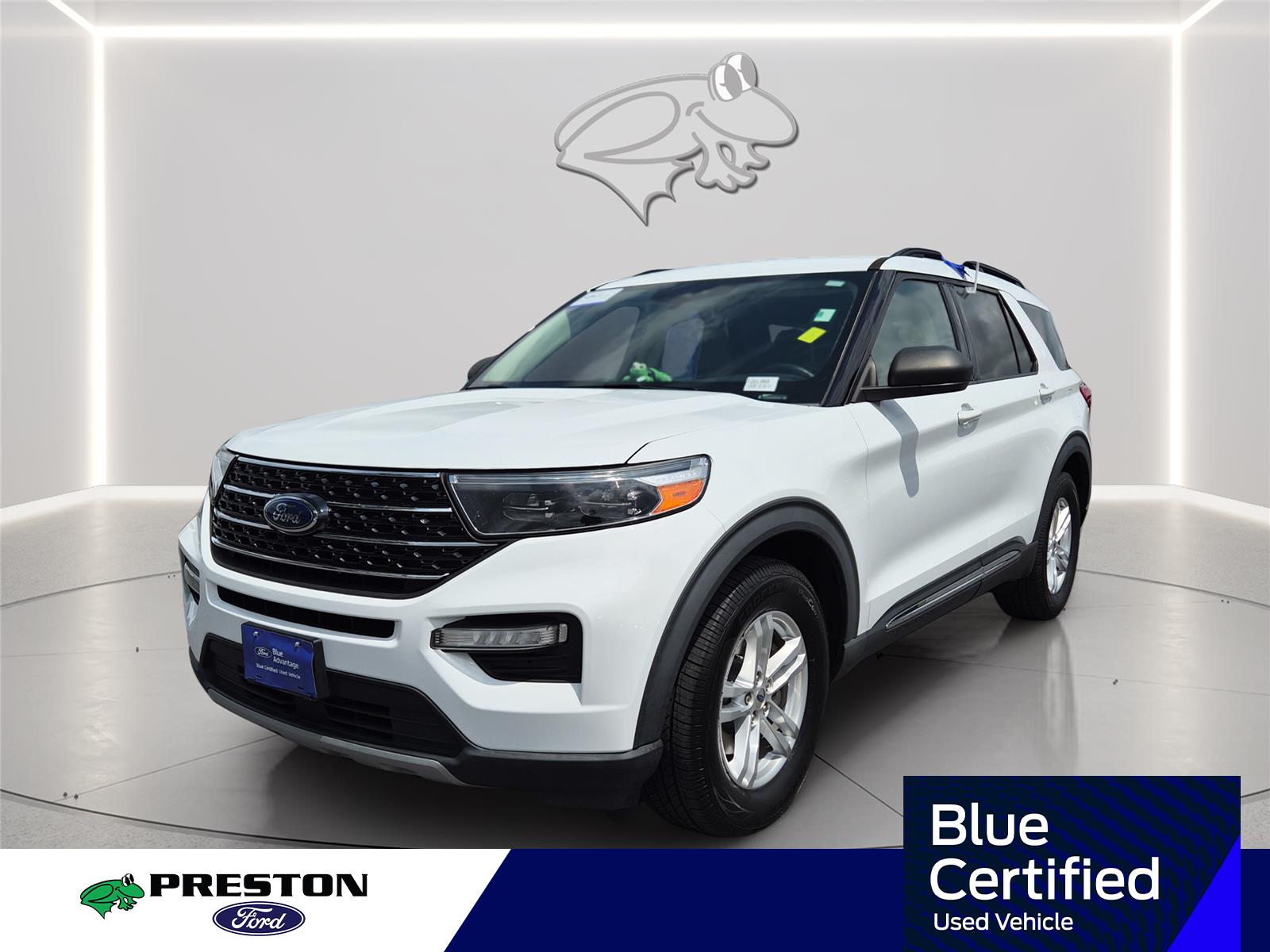 Oxford White 2020 Ford Explorer SUV / Crossover Rear-Wheel Drive Automatic
