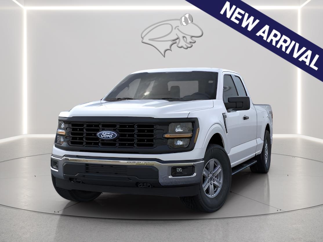 Oxford White 2026 Ford F-150 Pickup Truck Four-Wheel Drive Automatic