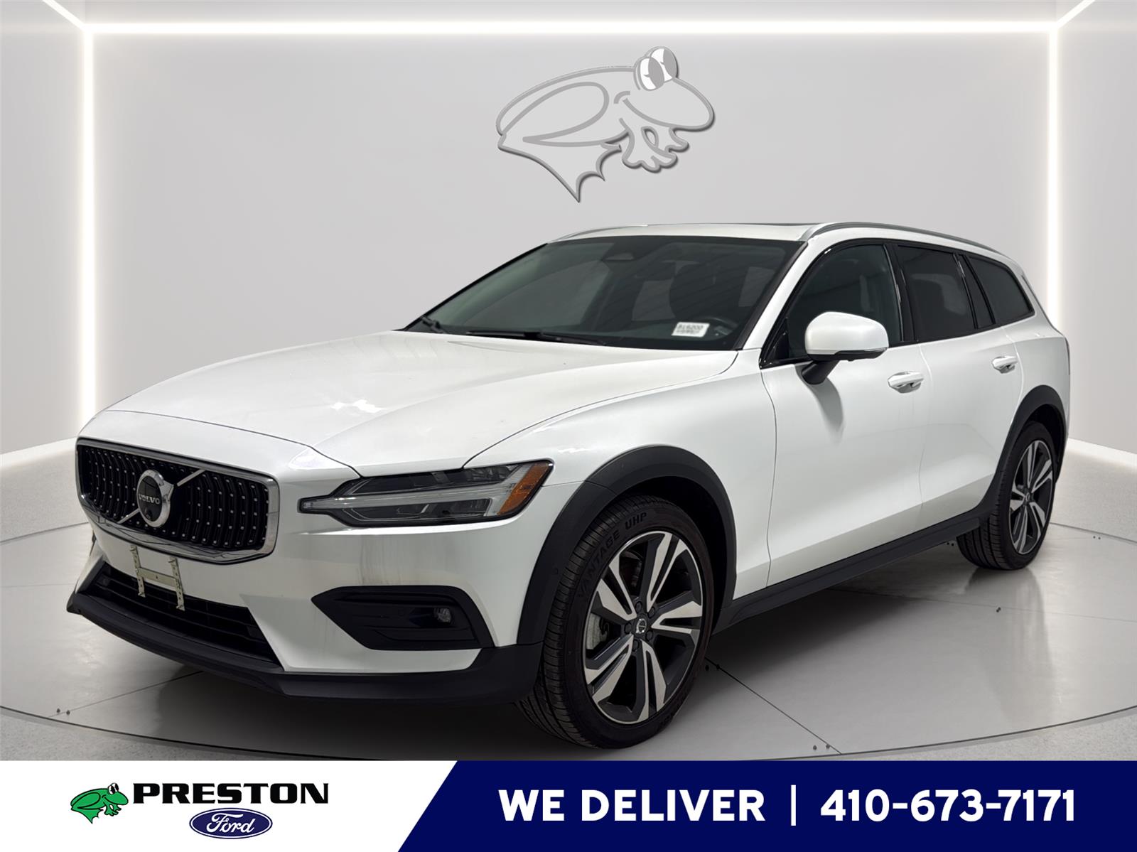 2025 Volvo V60 Cross Country B5 Plus AWD