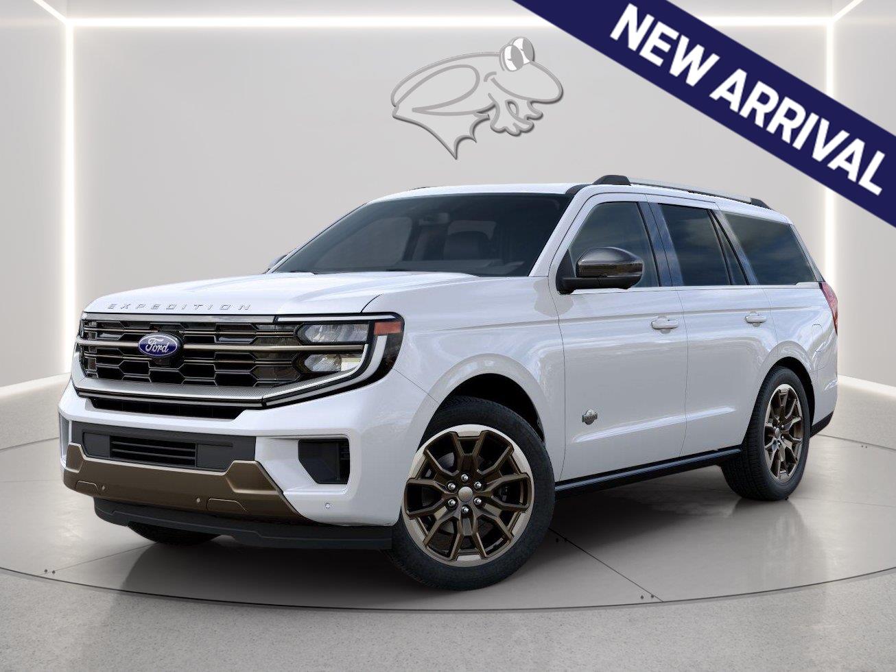 Star White Metallic Tri-Coat 2027 Ford Expedition SUV / Crossover Four-Wheel Drive Automatic