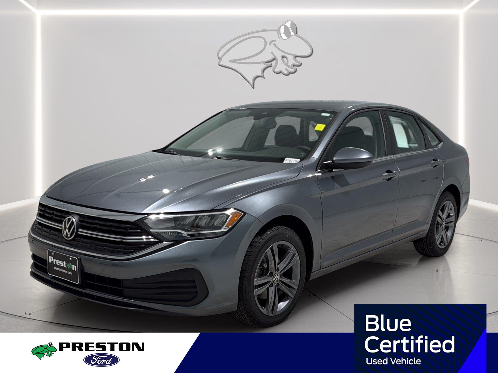 Platinum Gray Metallic 2022 Volkswagen Jetta Sedan Front-Wheel Drive Automatic