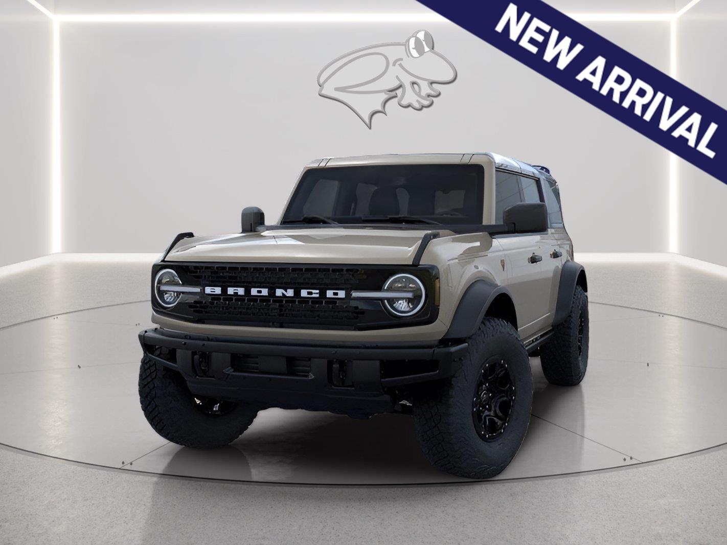 Desert Sand 2026 Ford Bronco SUV / Crossover Four-Wheel Drive Automatic