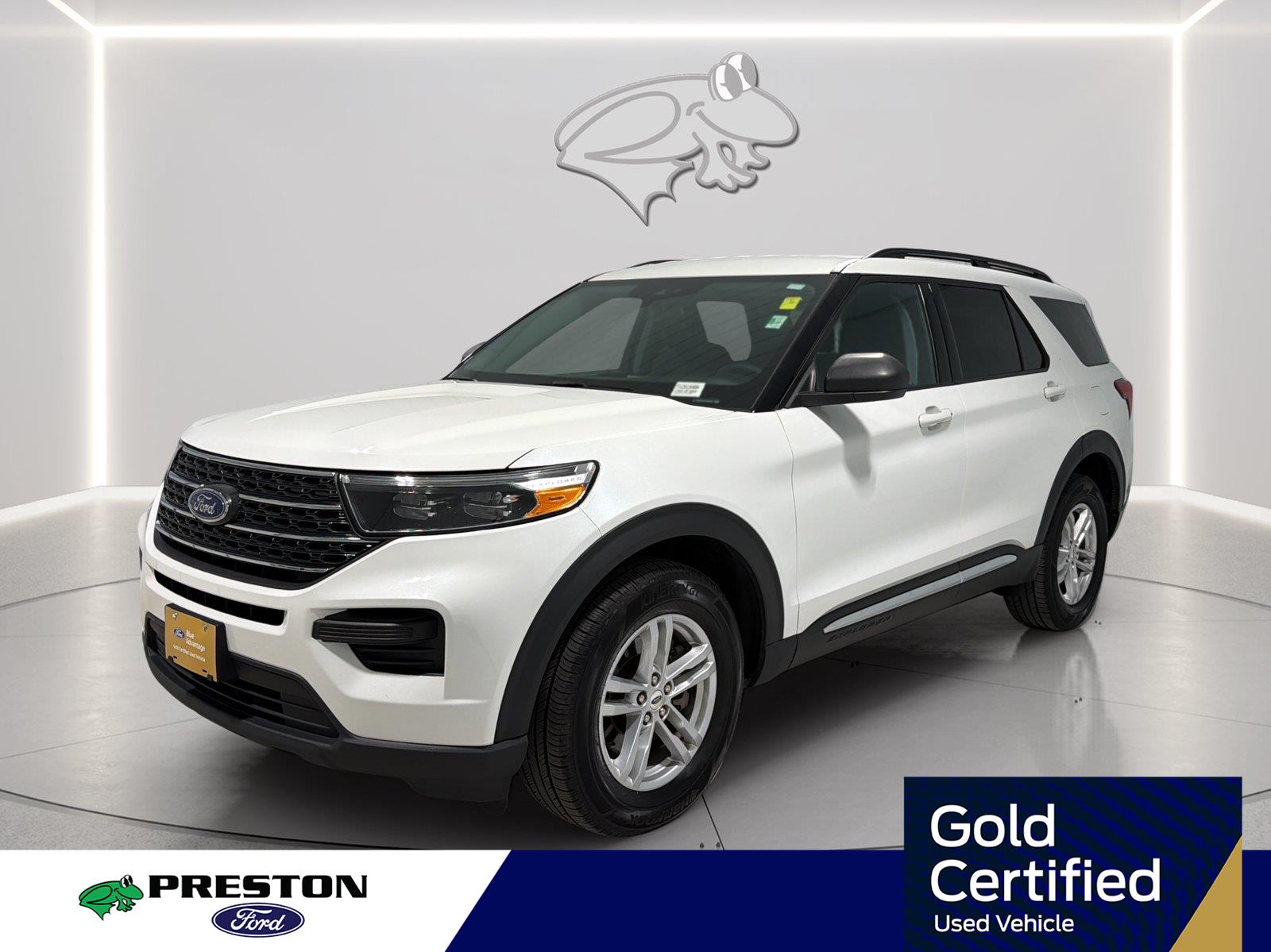 Star White Metallic Tri-Coat 2023 Ford Explorer SUV / Crossover All-Wheel Drive Automatic