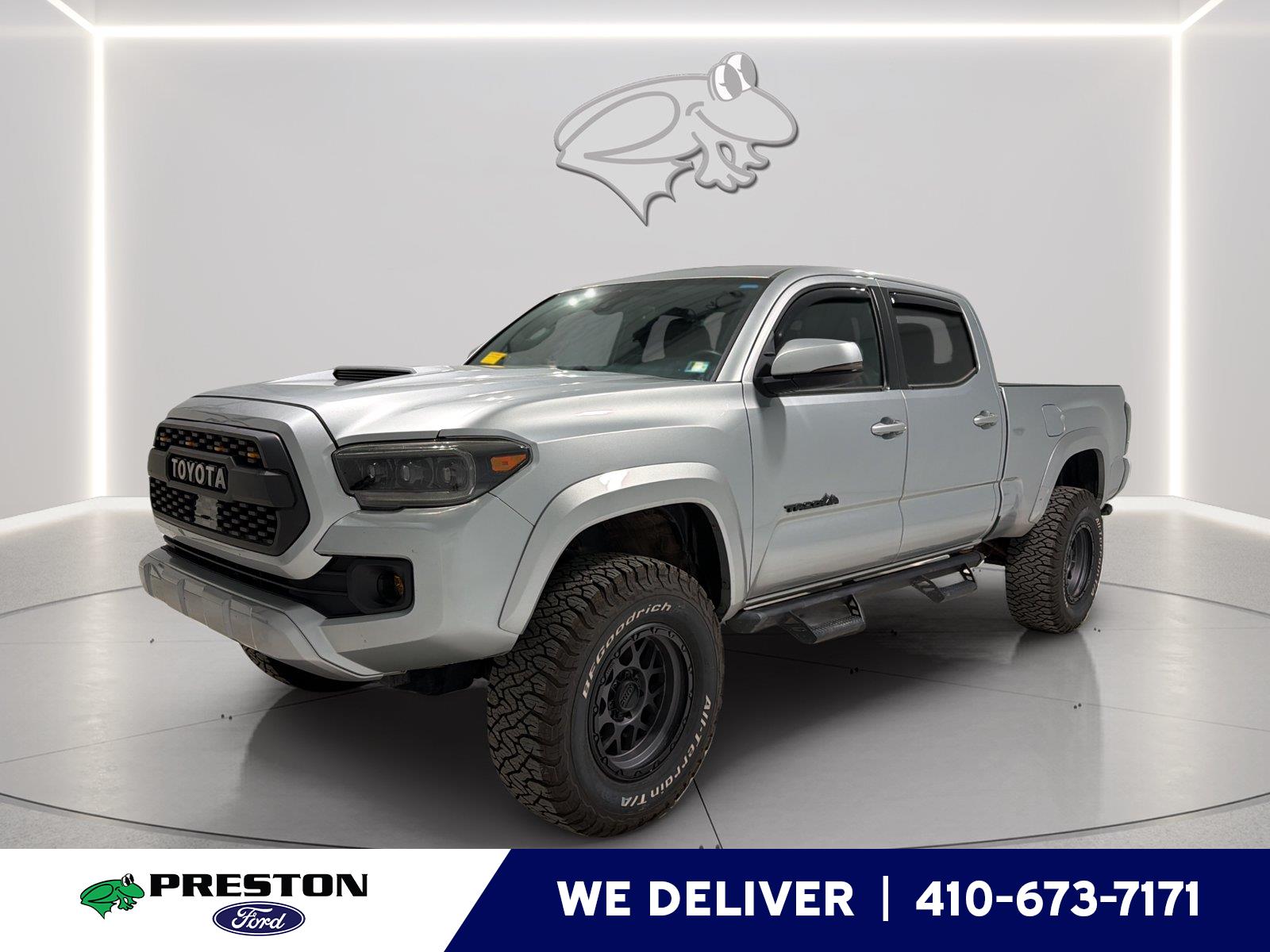 Celestial Silver Metallic 2023 Toyota Tacoma Pickup Truck Four-Wheel Drive 6-Speed Automatic