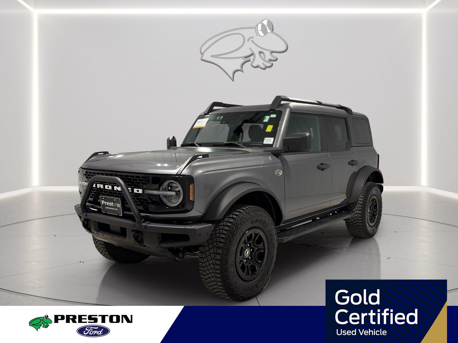 Carbonized Gray 2022 Ford Bronco SUV / Crossover Four-Wheel Drive Automatic