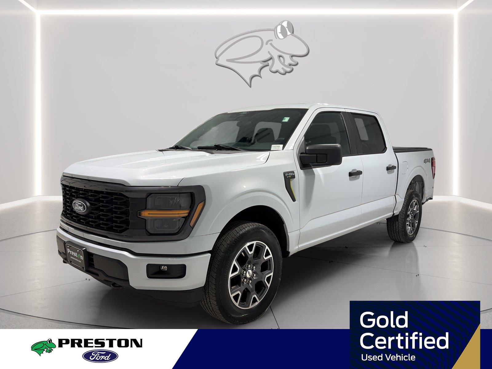 Space White 2025 Ford F-150 Pickup Truck Four-Wheel Drive Automatic