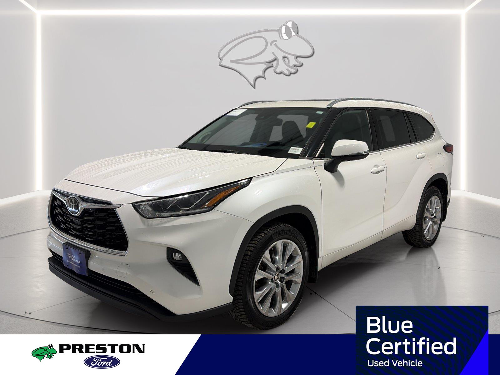 White (Blizzard Pearl) 2021 Toyota Highlander SUV / Crossover All-Wheel Drive 8-Speed Automatic