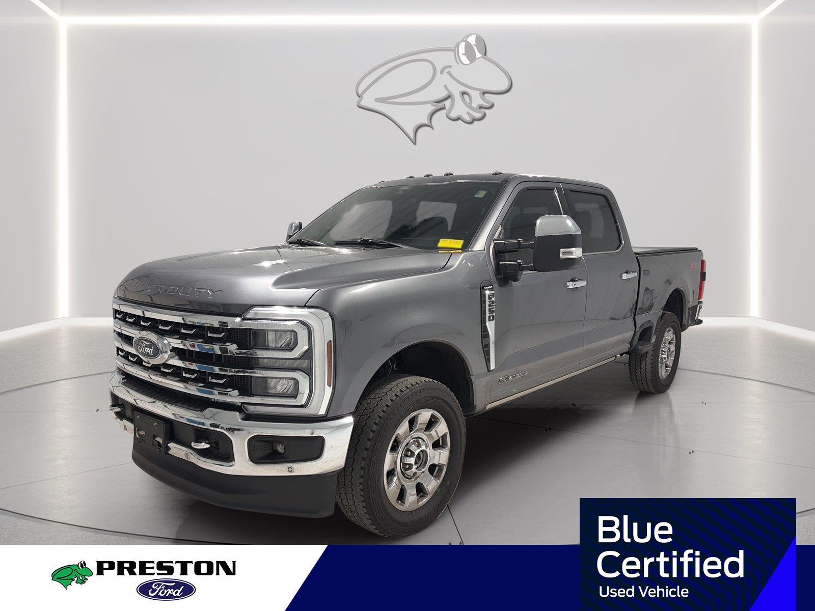 Carbonized Gray 2024 Ford F-250 Super Duty Pickup Truck Four-Wheel Drive Automatic