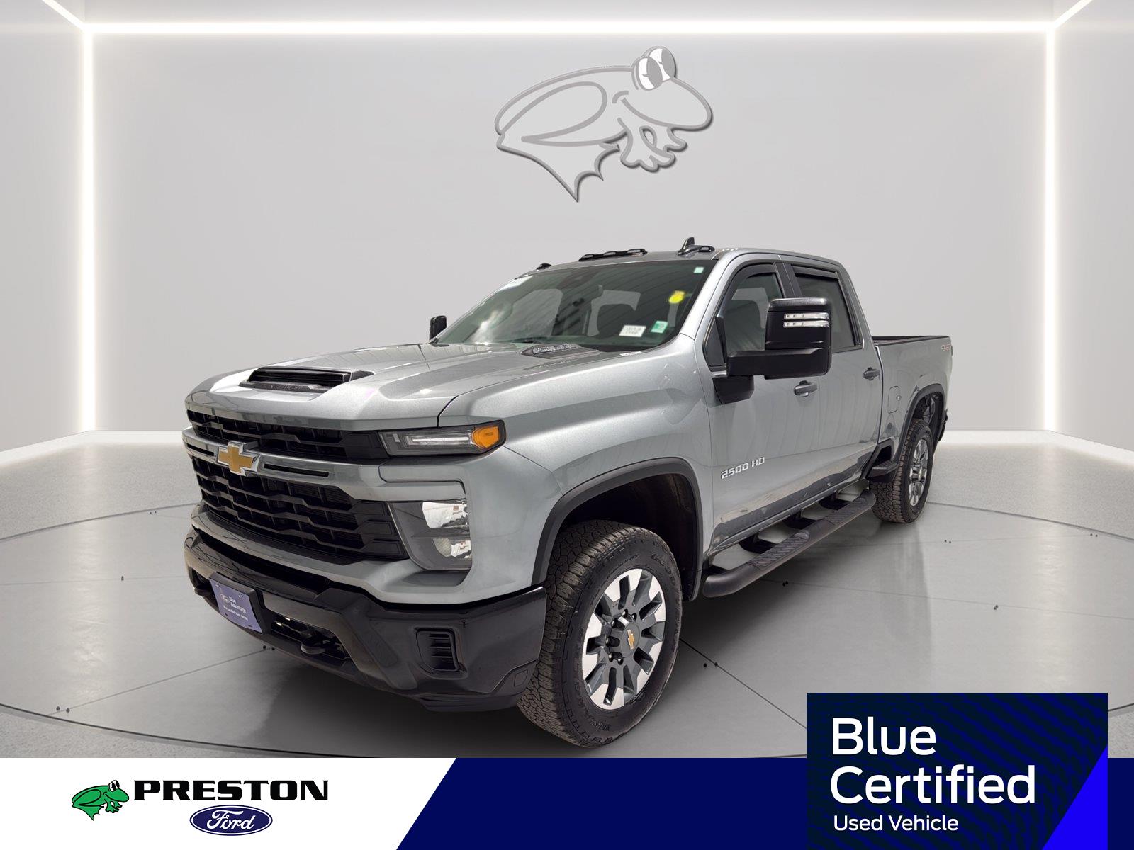 Sterling Gray Metallic 2024 Chevrolet Silverado 2500HD Pickup Truck Four-Wheel Drive Automatic