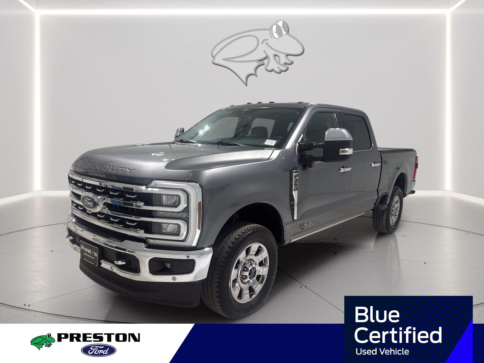 Carbonized Gray 2024 Ford F-250 Super Duty Pickup Truck Four-Wheel Drive Automatic