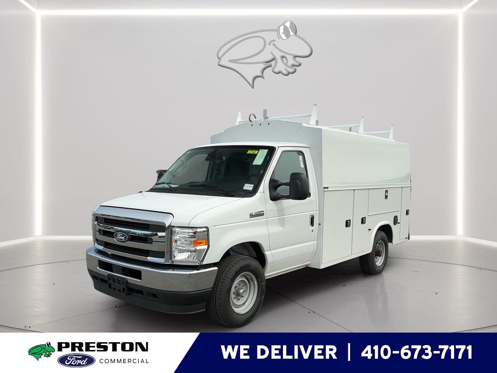 Oxford White 2027 Ford E-Series Chassis Pickup Truck Rear-Wheel Drive 6-Speed Automatic