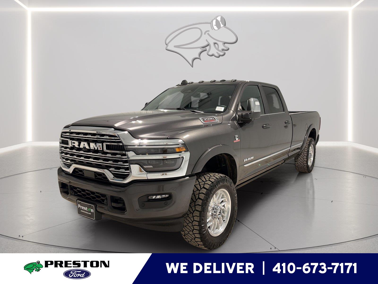 2025 RAM 3500 Limited Crew Cab LB 4WD