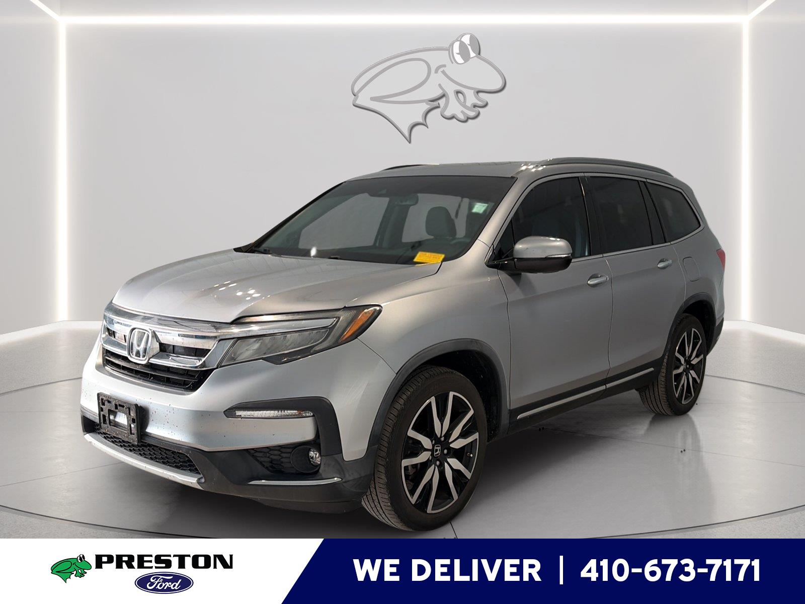 Lunar Silver Metallic 2019 Honda Pilot SUV / Crossover All-Wheel Drive Automatic