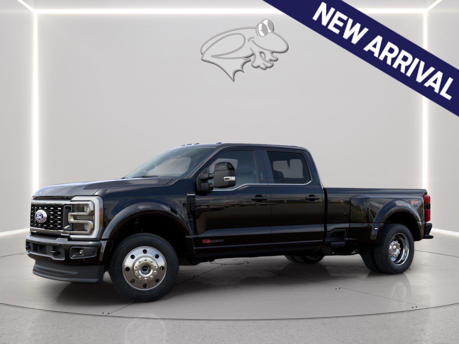 Agate Black 2027 Ford F-450 Super Duty Pickup Truck Four-Wheel Drive Automatic
