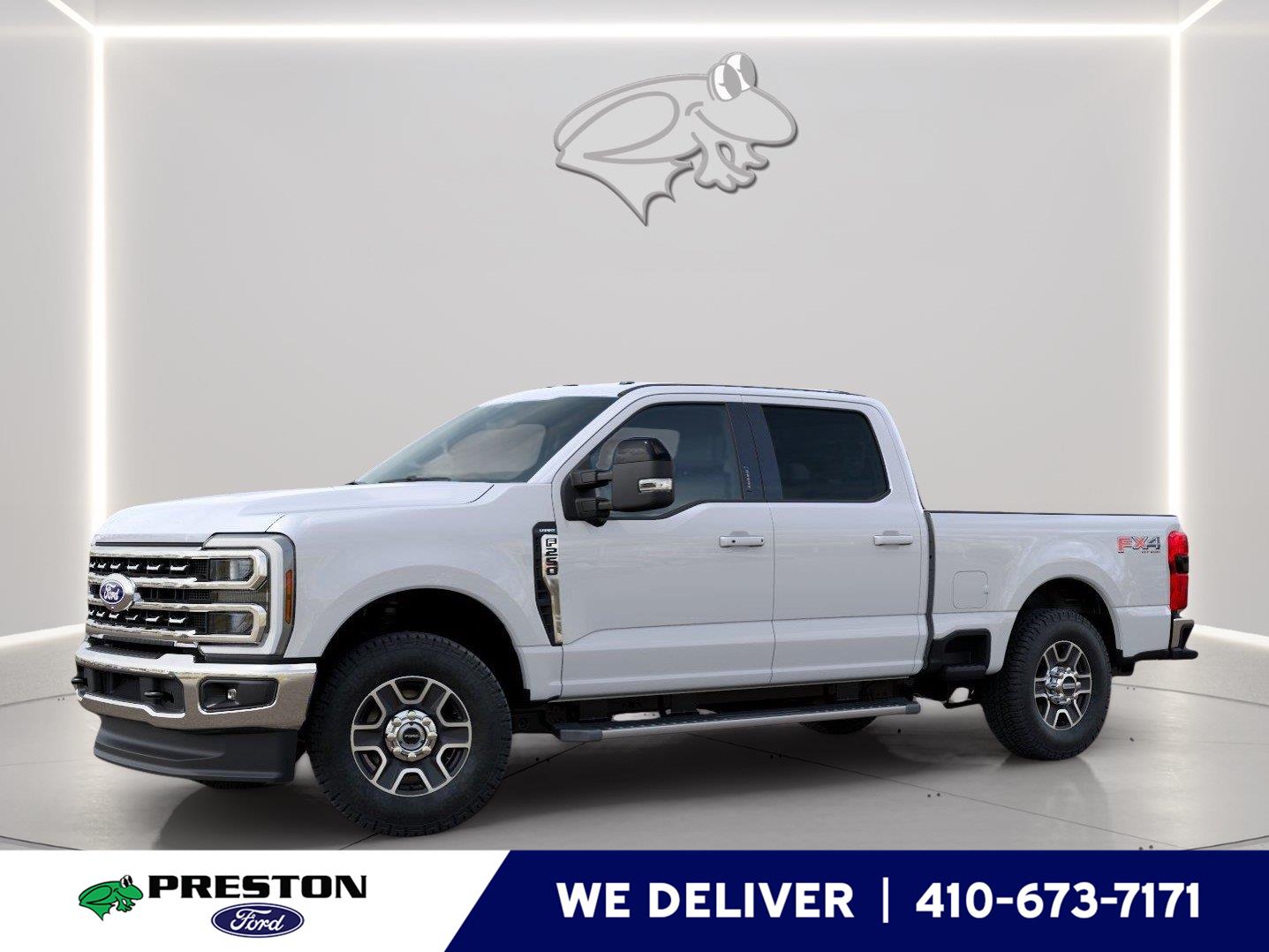 Star White Metallic Tri-Coat 2027 Ford F-250 Super Duty Pickup Truck Four-Wheel Drive Automatic