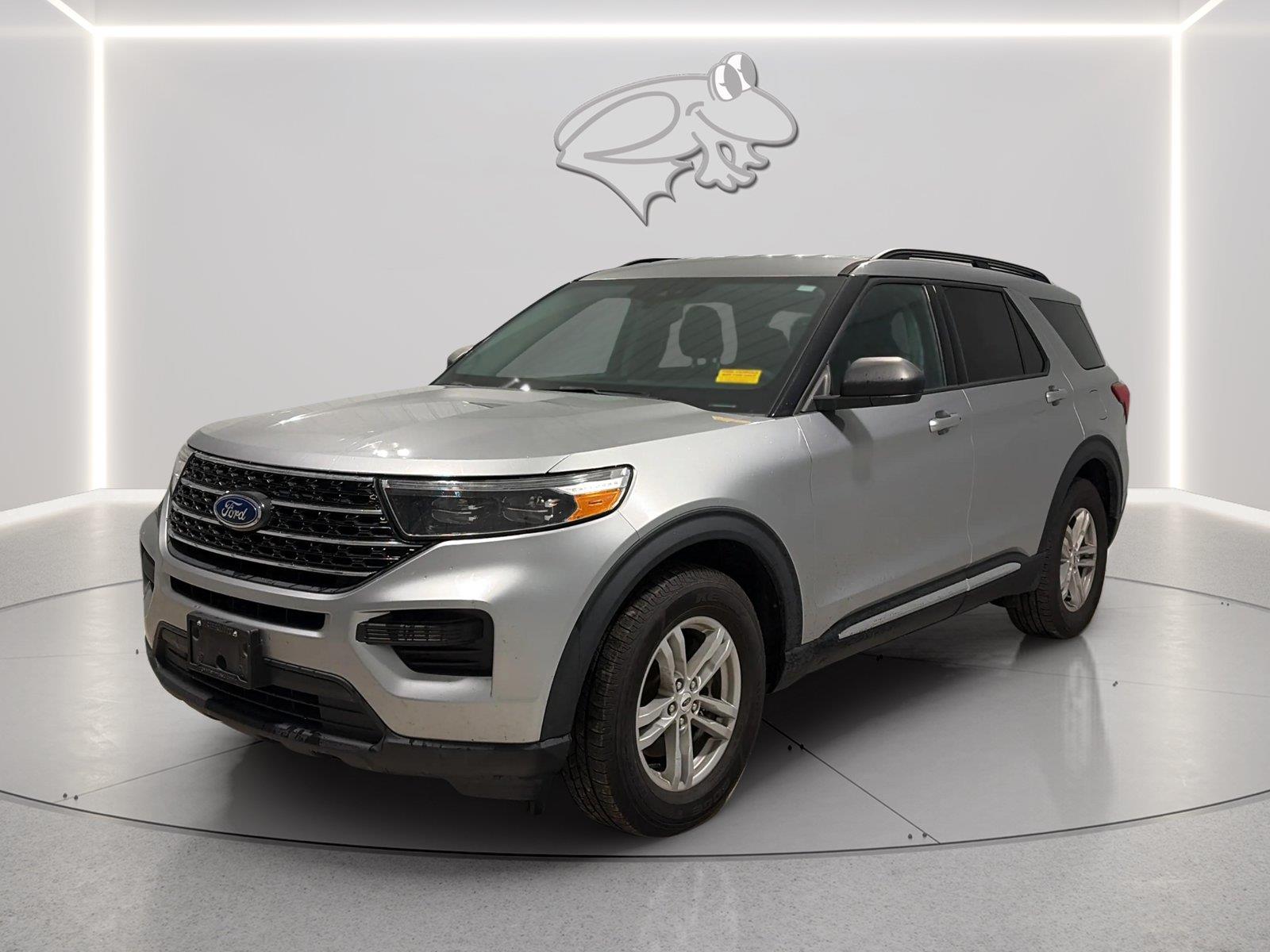 Iconic Silver 2021 Ford Explorer SUV / Crossover All-Wheel Drive Automatic