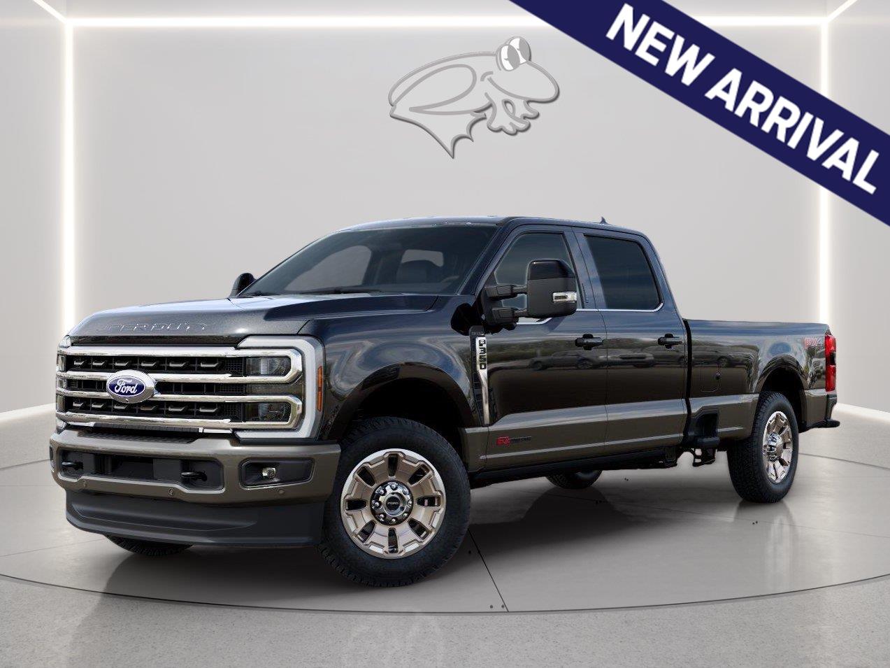 Agate Black/Marsh Gray 2027 Ford F-350 Super Duty Pickup Truck Four-Wheel Drive Automatic