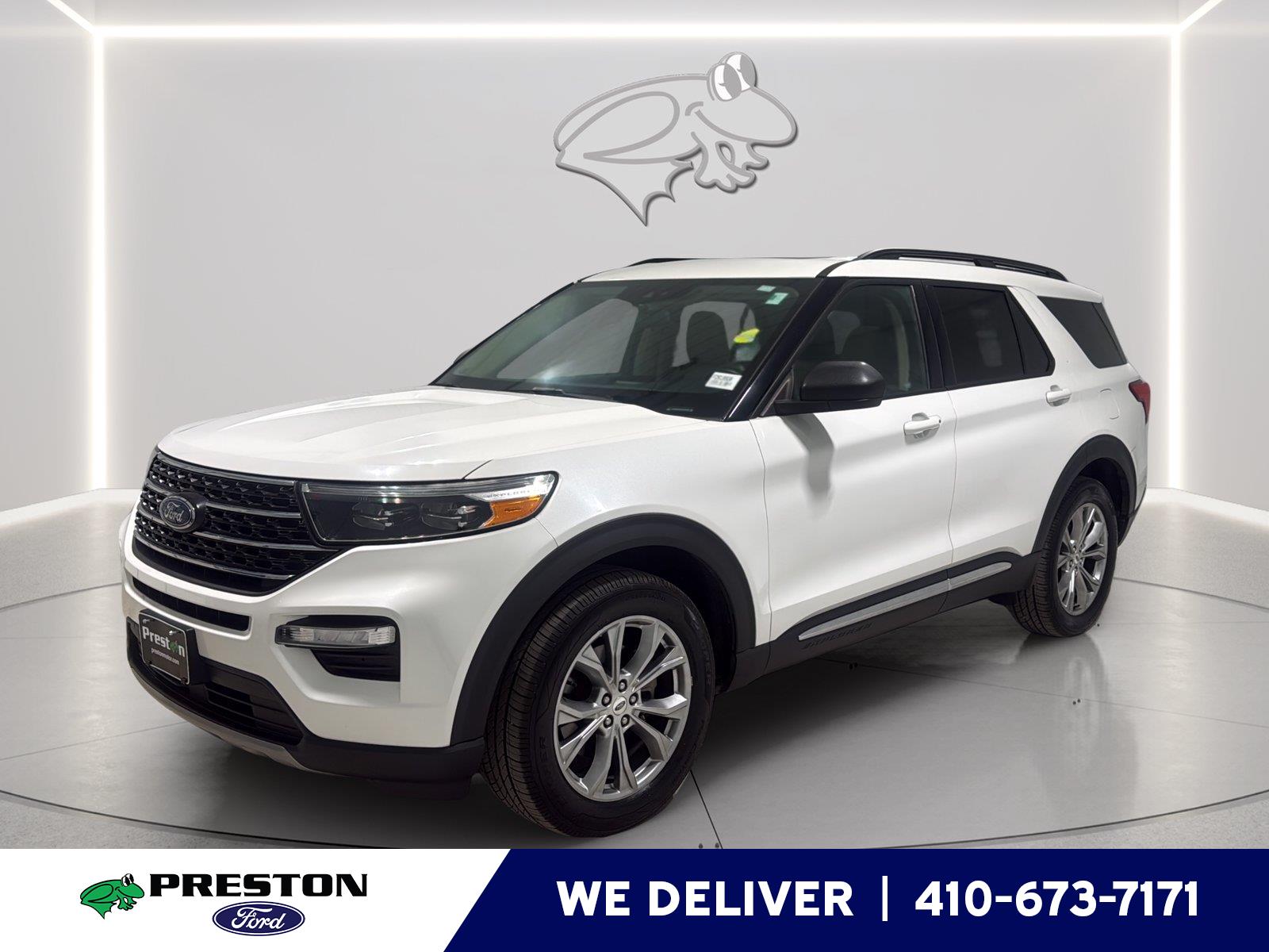 Star White Metallic Tri-Coat 2021 Ford Explorer SUV / Crossover All-Wheel Drive Automatic