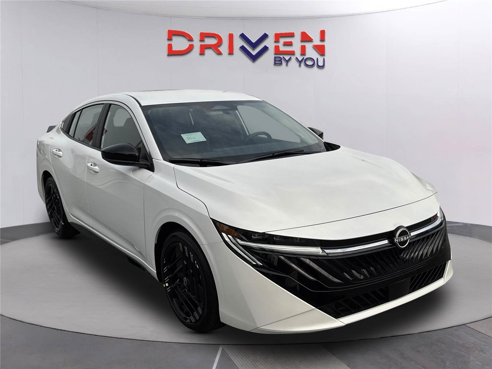 Aspen White Tricoat 2026 Nissan Sentra Sedan Front-Wheel Drive Continuously Variable Transmission