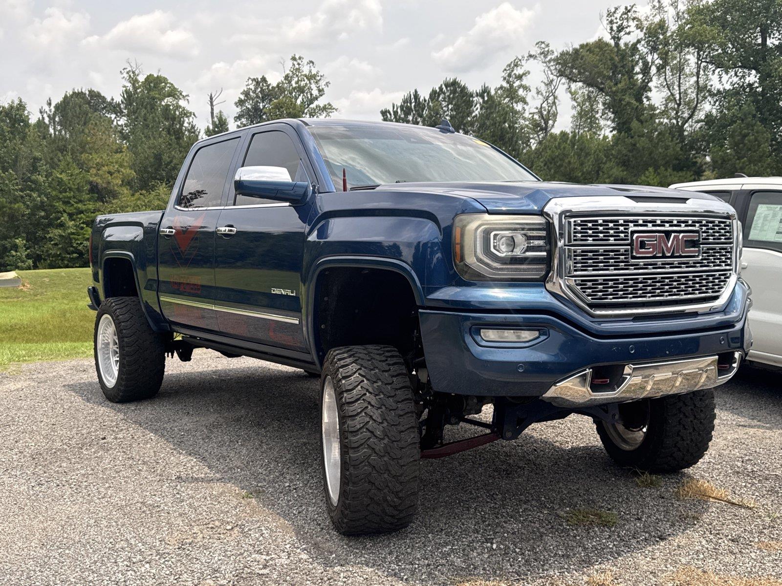 Onyx Black 2016 GMC Sierra 1500 Pickup Truck Four-Wheel Drive 8-Speed Automatic